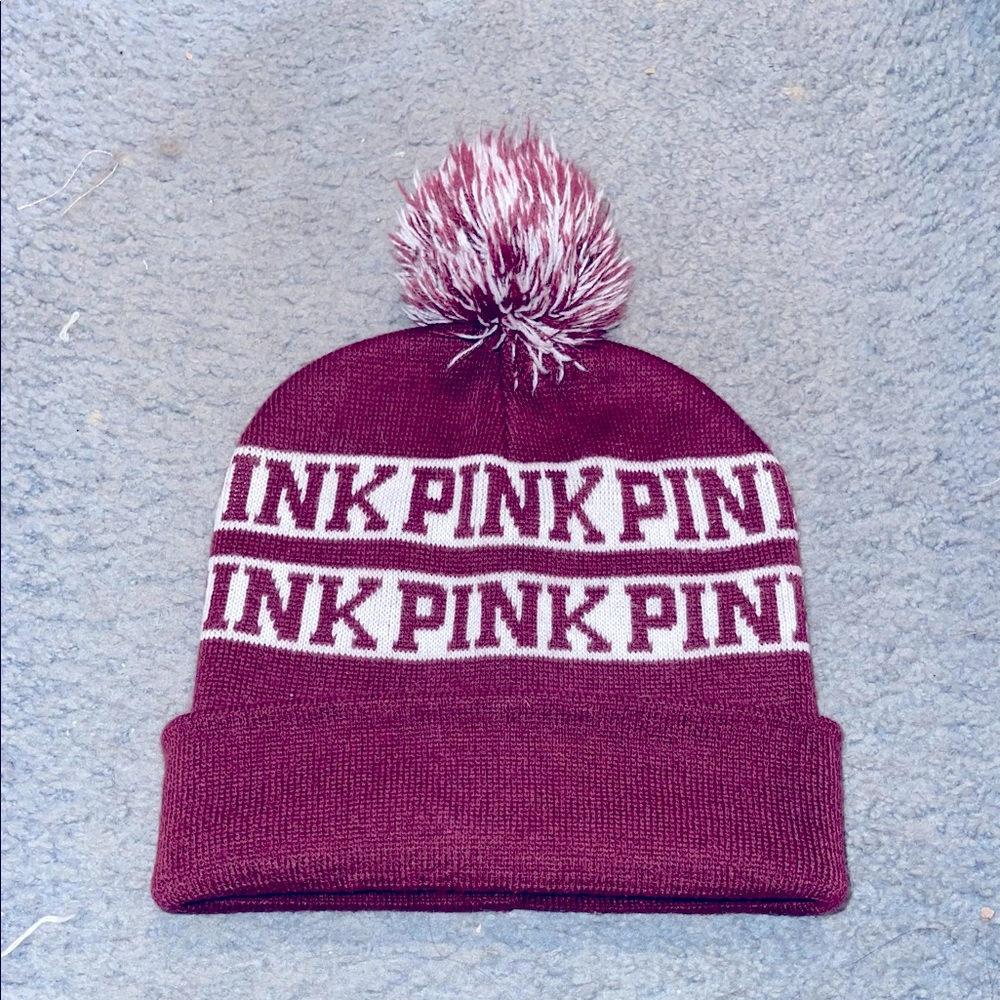 Maroon beanie